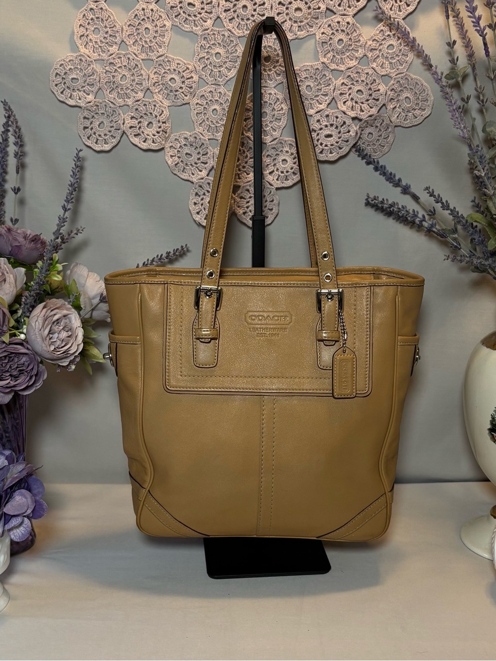 Coach Hampton Gallery tote, 2007